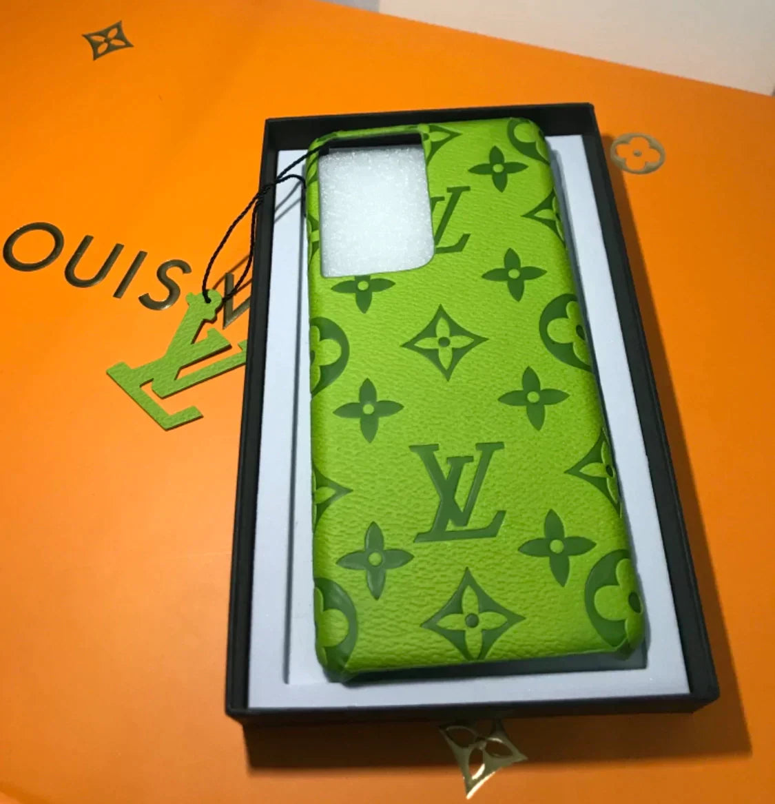 LV cases samsung